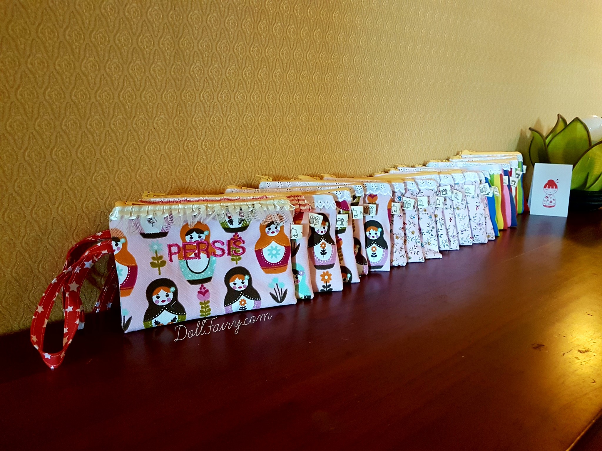 Teacher's Day Gifts - 21 Pouches with Personalised Names
