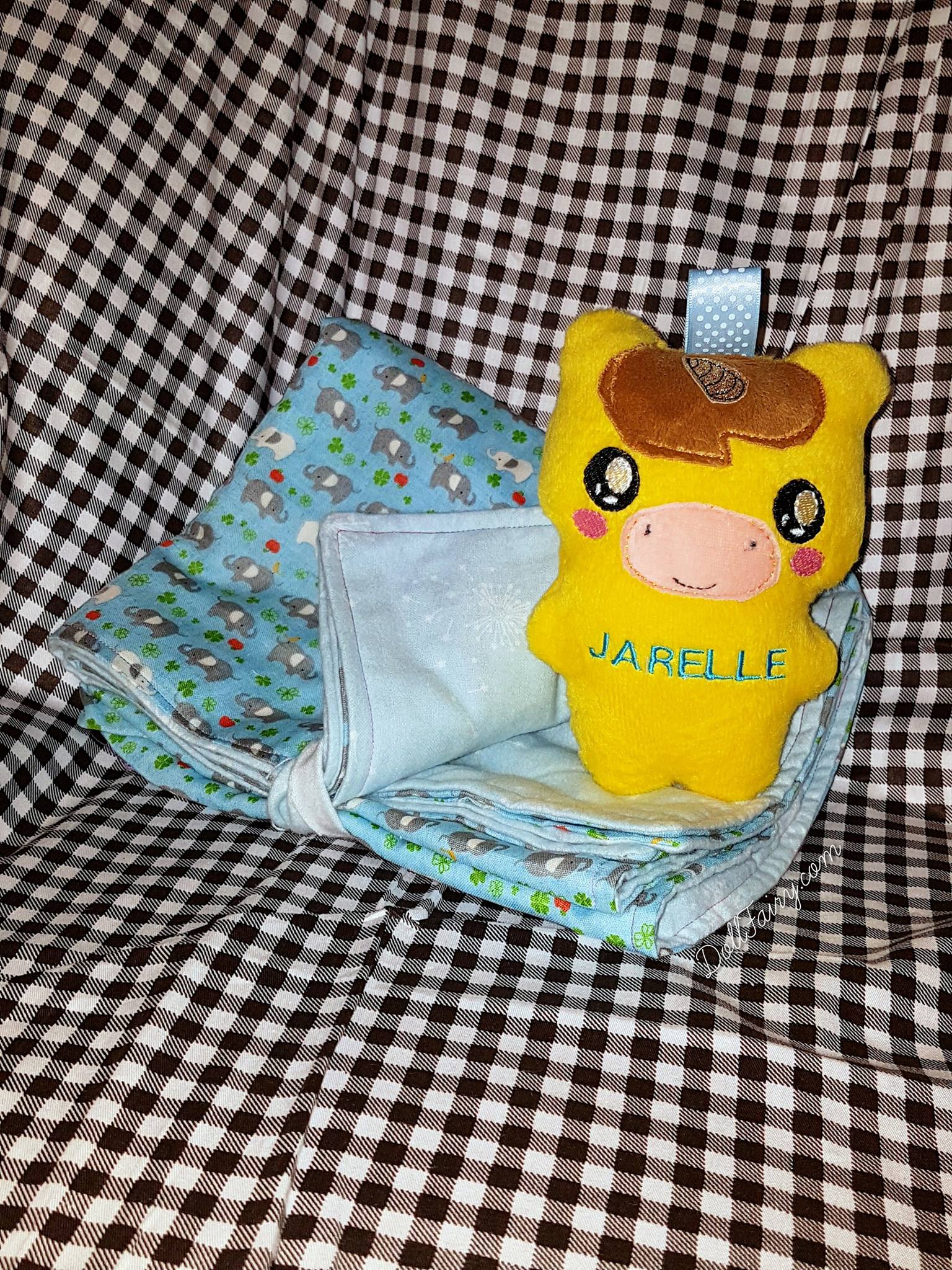 Unicorn Plushie and Blanket Set